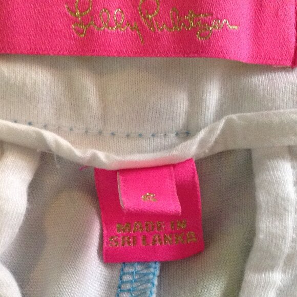 Lilly Pulitzer "6" Shorts, beachy, care-free, Trending, Floral pattern, Iconic - Picture 3 of 5